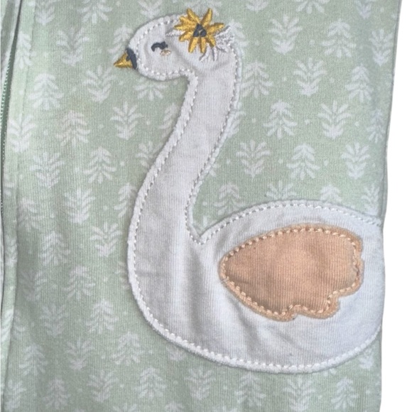 3/$20 CARTER’S 18M Mint Green & White Swan Full Zip Footie - Picture 3 of 4